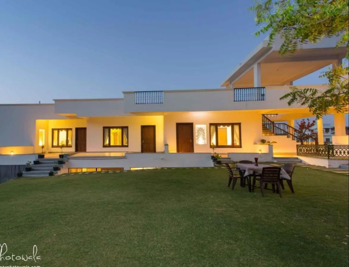 Devraj Villa-Luxury Pool Villa Udaipur Otel
