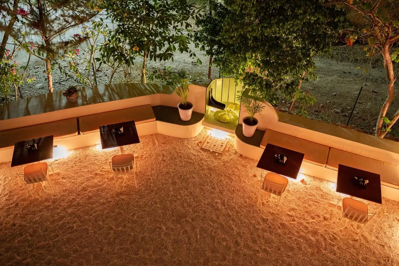 **** Otel Devraj Villa-Luxury Pool Villa Udaipur Hindistan